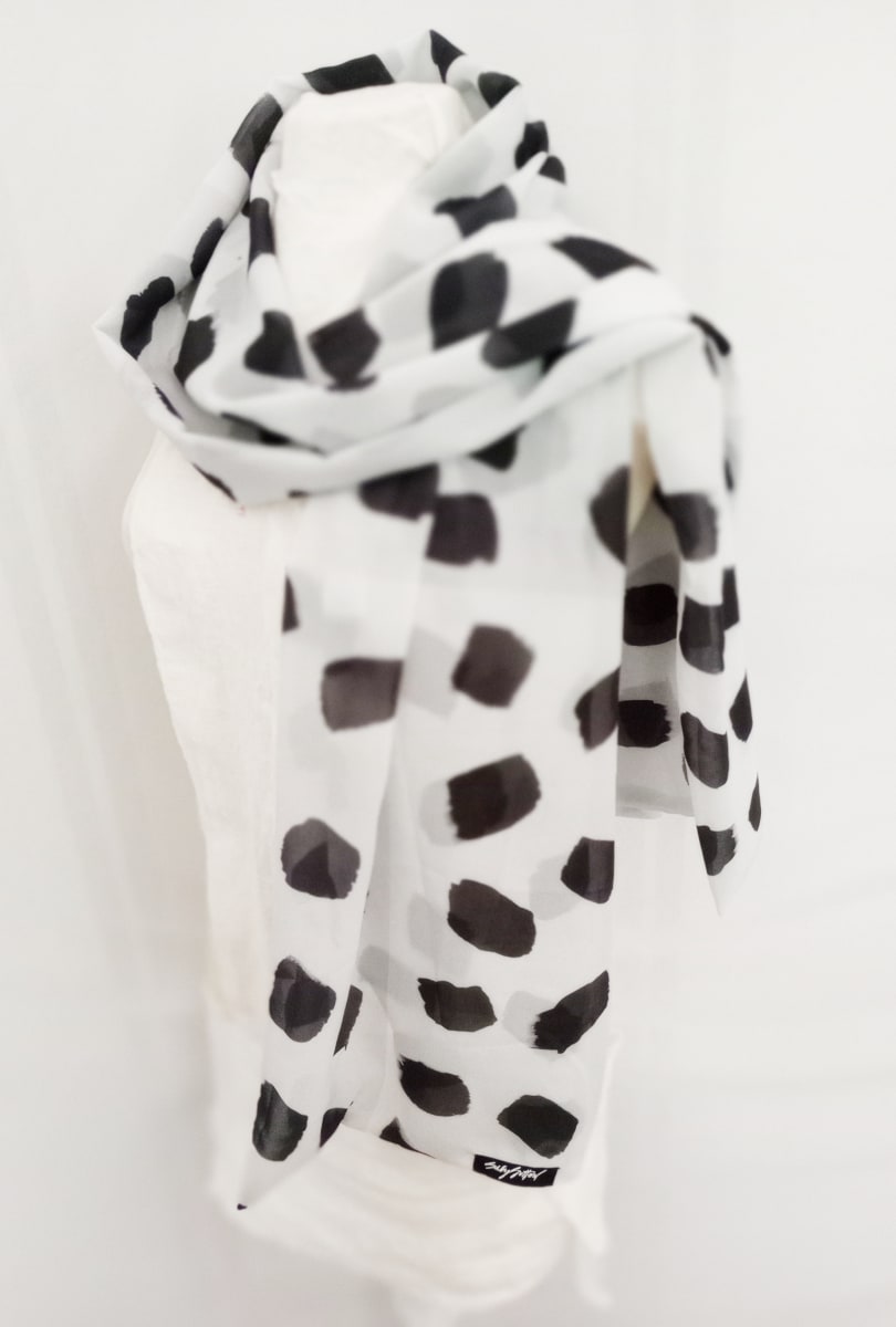 Blats Scarf, Image 1.