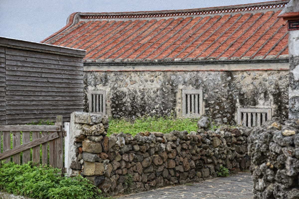 Home, made of coral and shells 