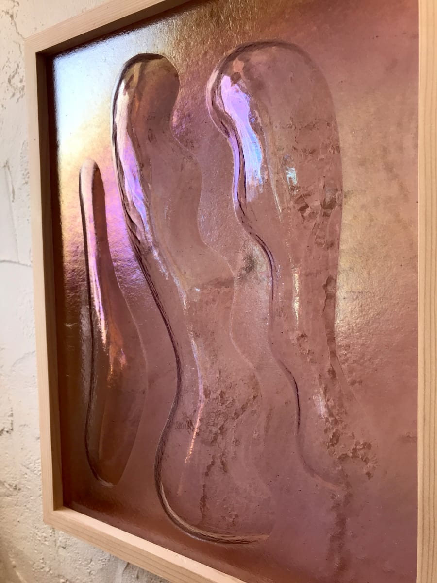plum shimmer curves, Image 1.