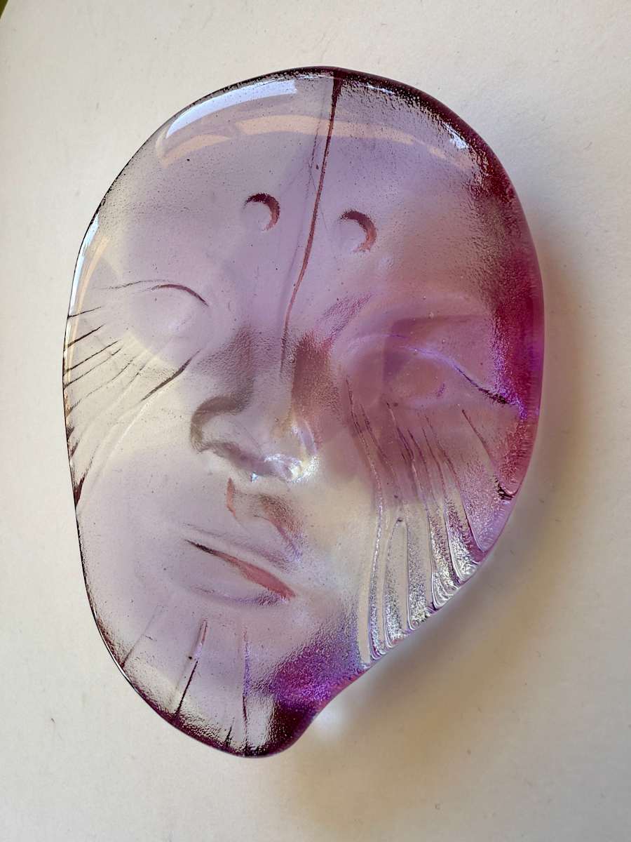 face - fuchsia glass by Kelly Witmer 