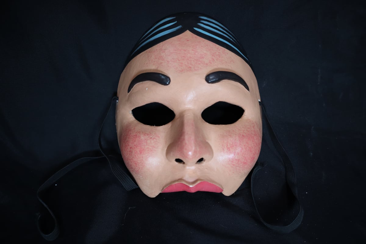 La Muñeca by Zarco Guerrero 