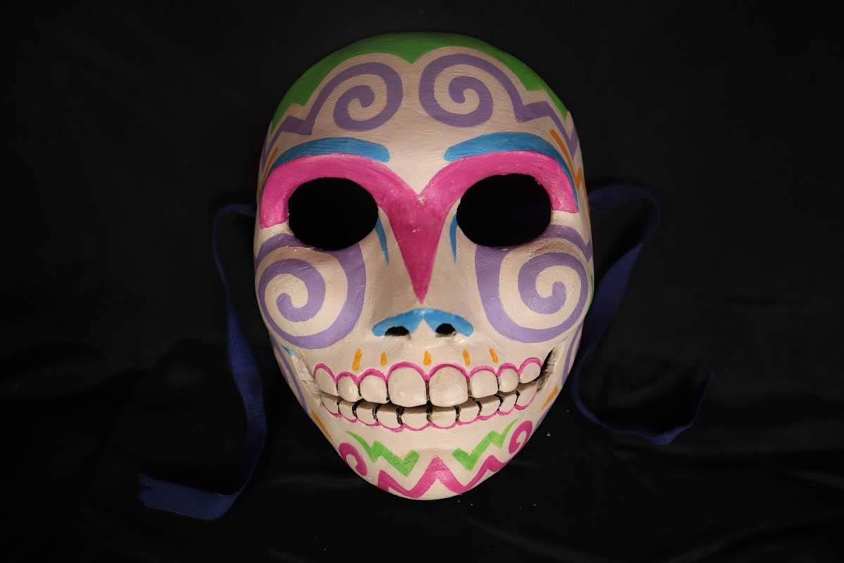 Buneka by Zarco Guerrero, Image 1.