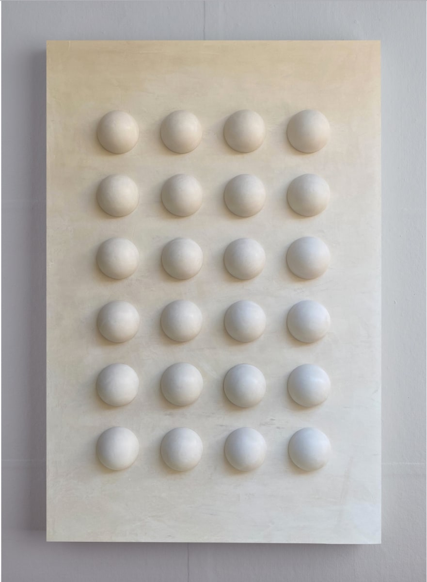 Buttons No. 12, Image 1.