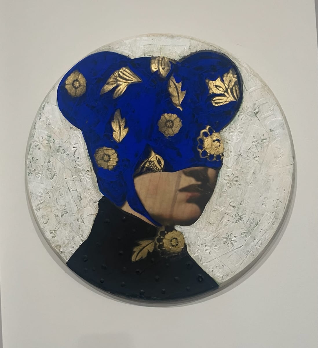 Julia Rivera,  She needed a hero , so that's  what she became by Da Silva Gallery/Gallerylabs, Image 1.