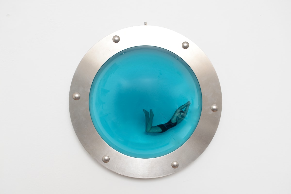 Emilia Cunliffe by Da Silva Gallery/Gallerylabs  Image: "Nadadoras"