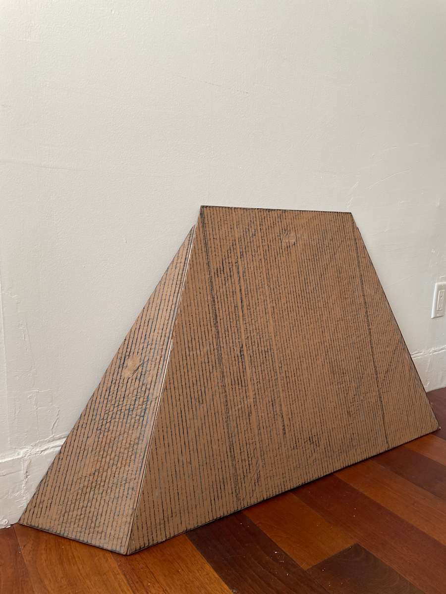 17. Shape Shifter by Da Silva Gallery / GALLERyLABS 