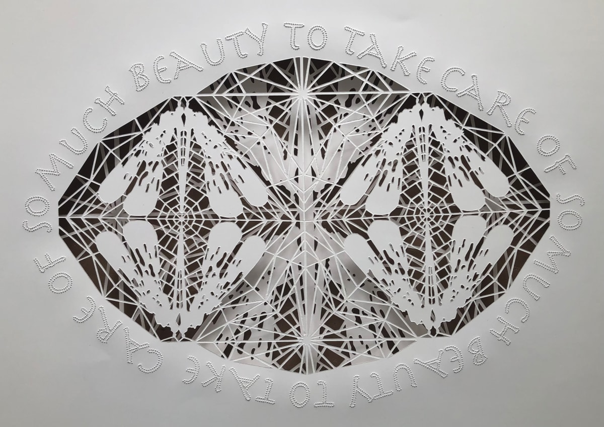 Strolleroptera -So much beauty to take care of 