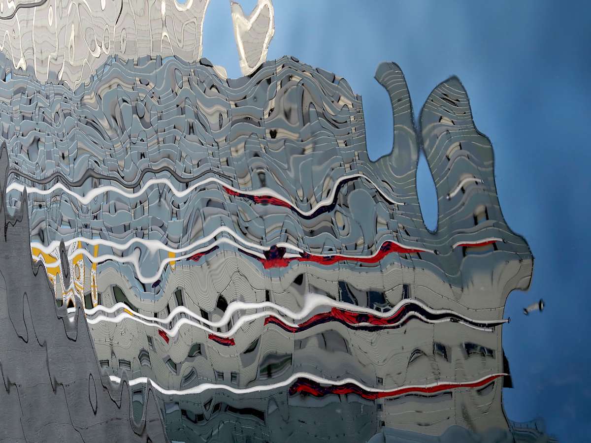 Liliana Antonow _ Reflection #7 by Da Silva Gallery / GALLERyLABS, Image 9.