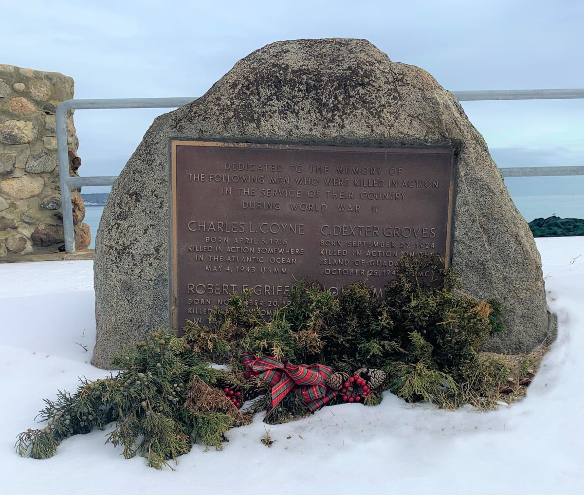 Salem World War II Monument 