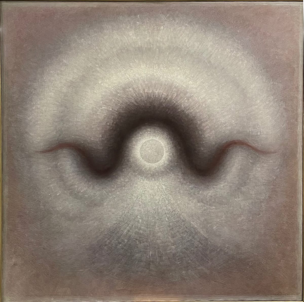 Aparición Blanca - Centro Nº5 by Estate Rodolfo Abularach 