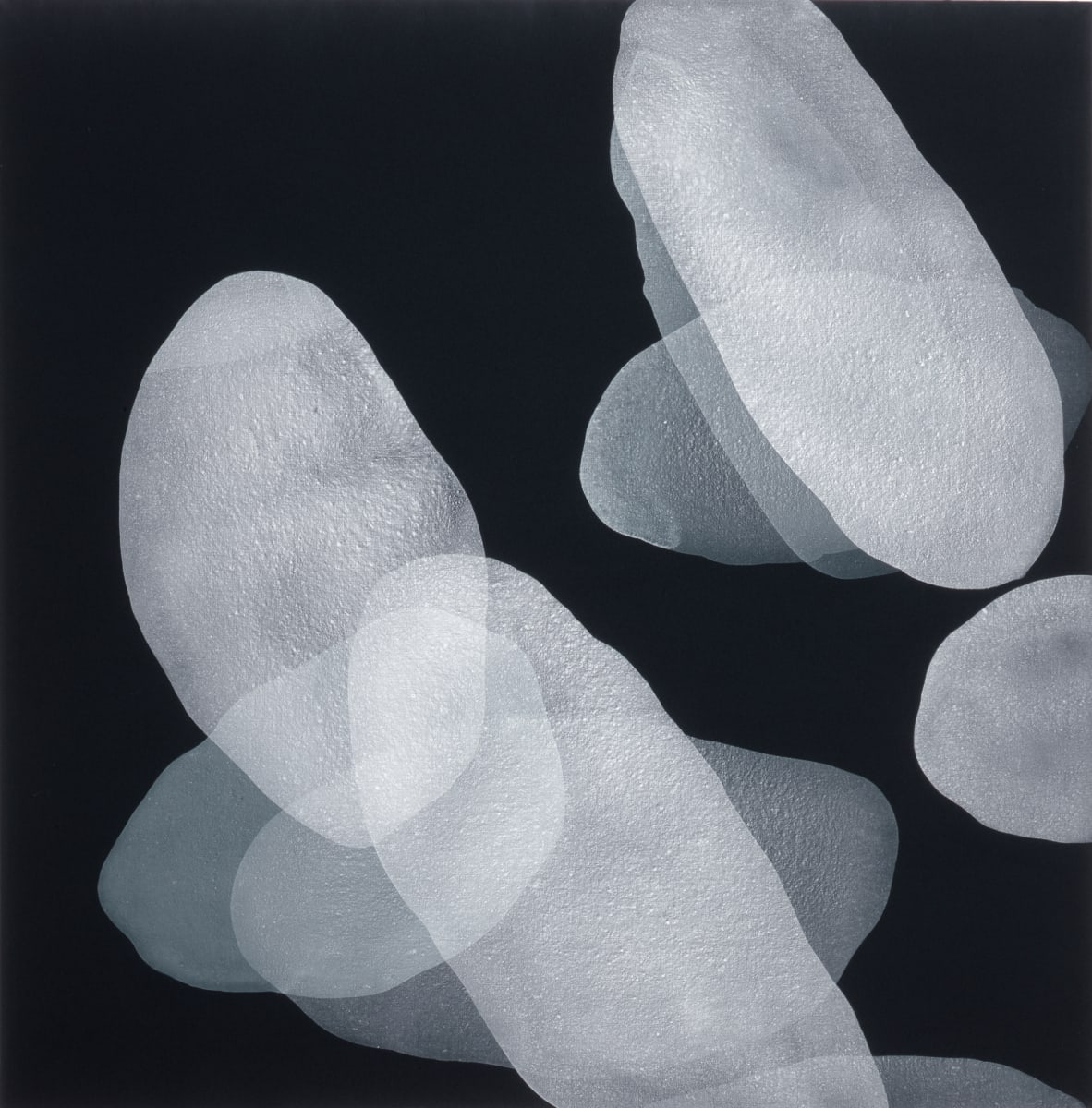 Flotando 2 by Michelle Concepción, Image 2.