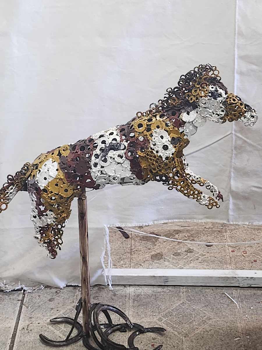 Washer Horse by Larry Alexis the junkart dog 