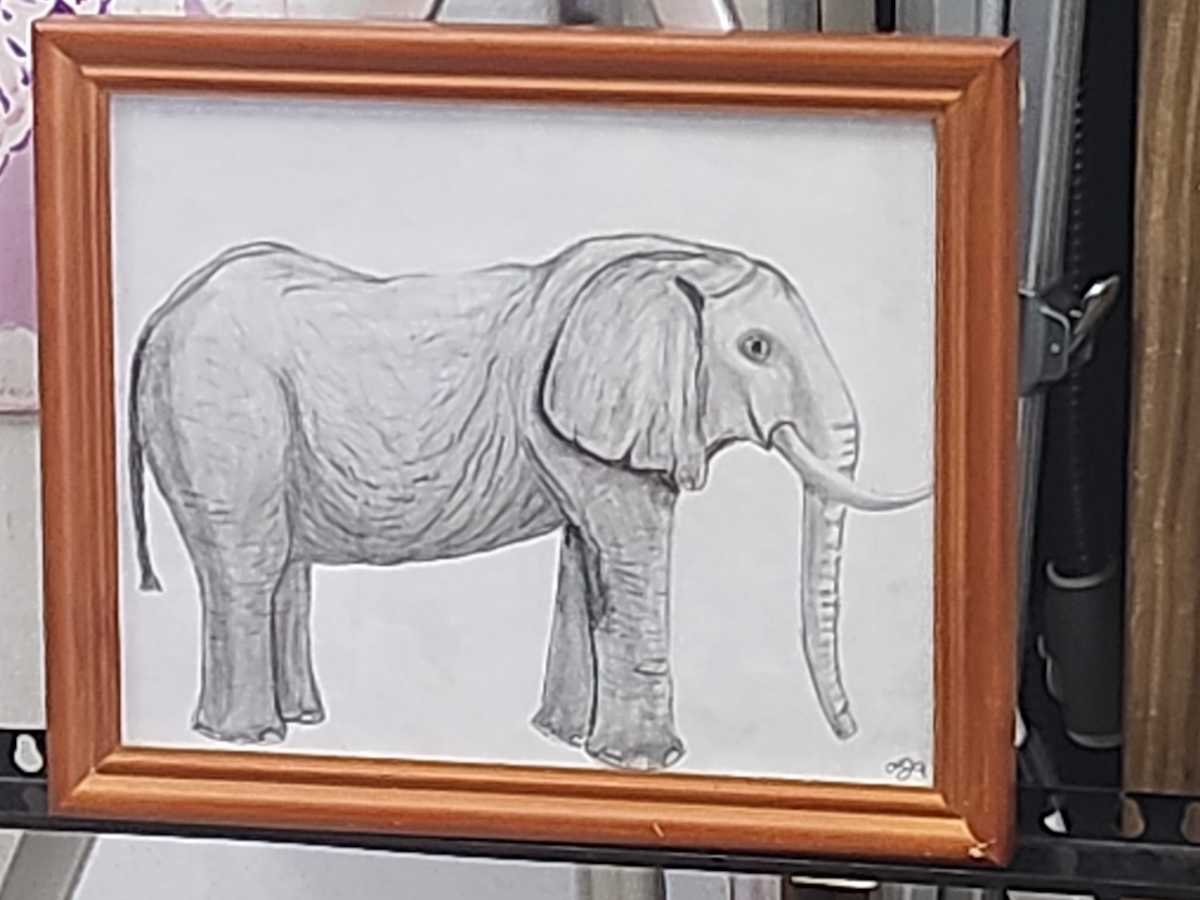 Elephant by Larry Alexis the junkart dog 