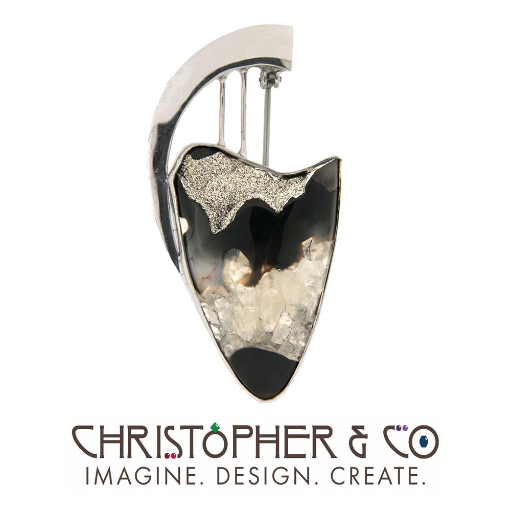CMJ A 21161  Gold pendant set with an agate with platinum drusy designed by Christopher M. Jupp.  Image: CMJ A 21161  Gold pendant set with an agate with platinum drusy designed by Christopher M. Jupp.