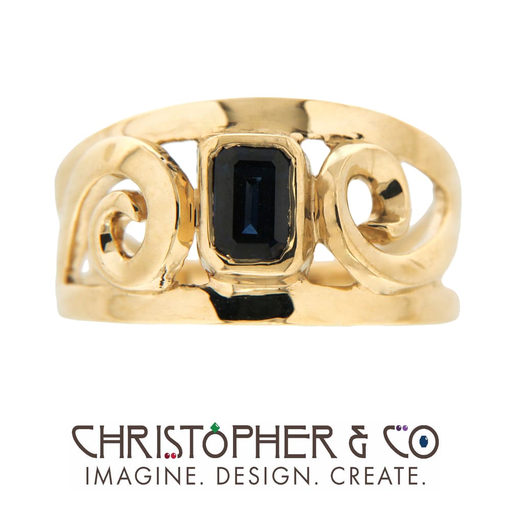 CMJ J 21007 Gold ring designed by Christopher M. Jupp set with blue sapphire.  Image: CMJ J 21007 Gold ring designed by Christopher M. Jupp set with blue sapphire.