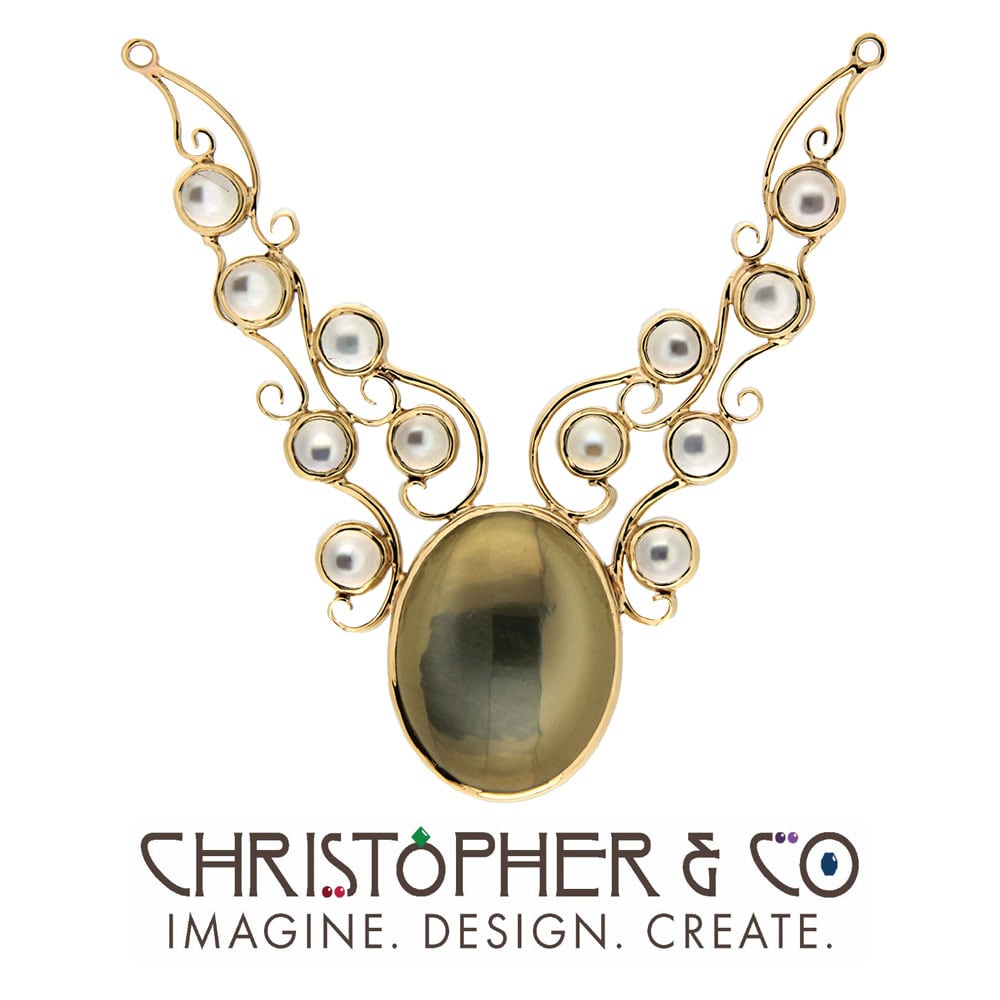 CMJ K 20143   Gold Necklace set with Moonstones designed by Christopher M. Jupp.  Image: CMJ K 20143   Gold Necklace set with Moonstones designed by Christopher M. Jupp.