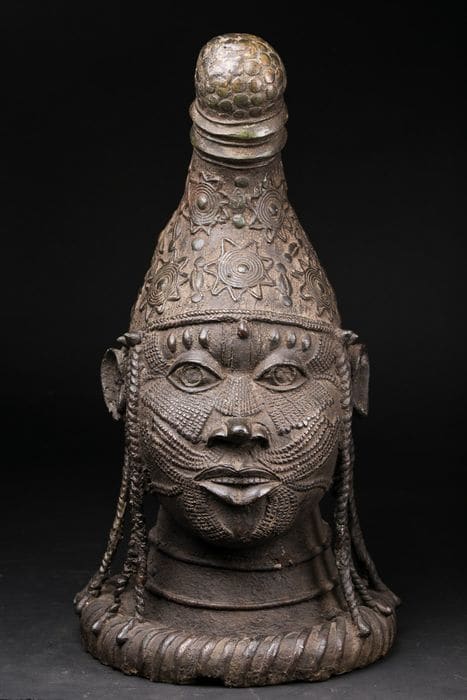 Commemorative Head of a Queen Mother 