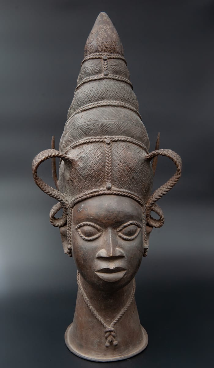 Benin Queen Mother, Image 2.