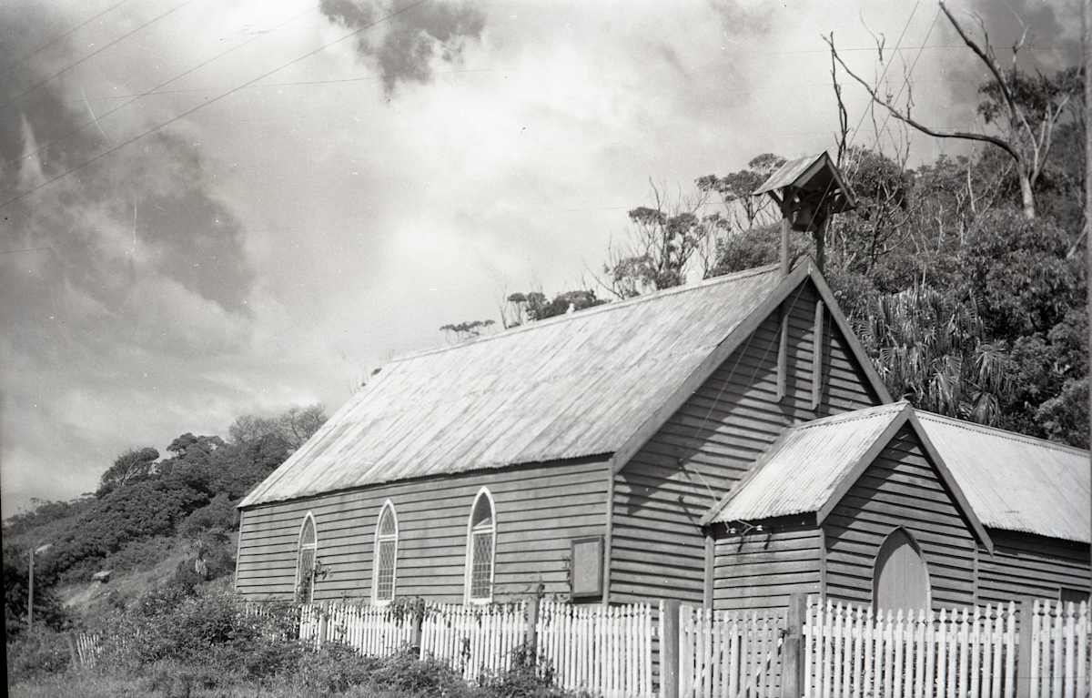 The Emmanuel Church of England Clifton NSW  Image: The Emmanuel Church of England was built in 1884 just over the railway crossing on the western side of Church Street, (later changed to Clifton School Parade.) Locals called this area Top Town. 