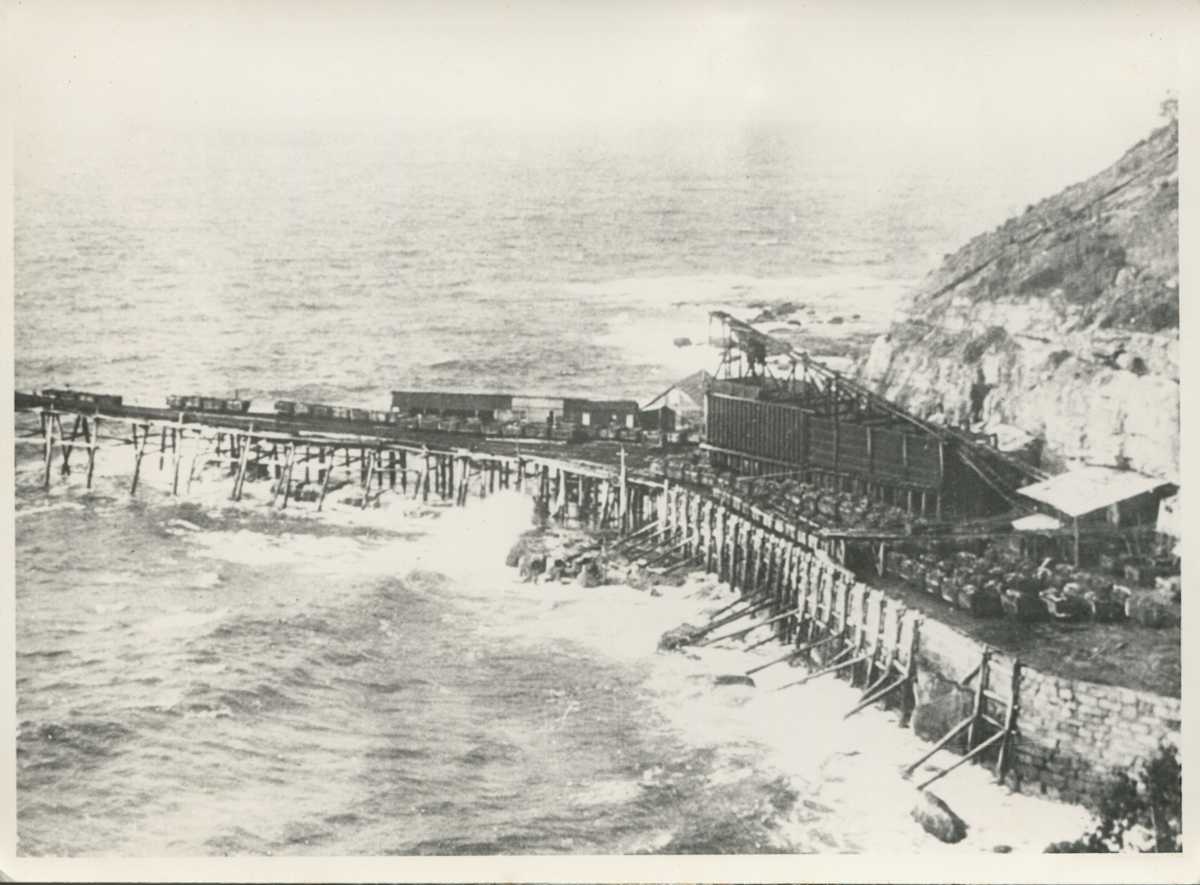 Jetty Colliery Coalcliff late early 1900's, Image 3.