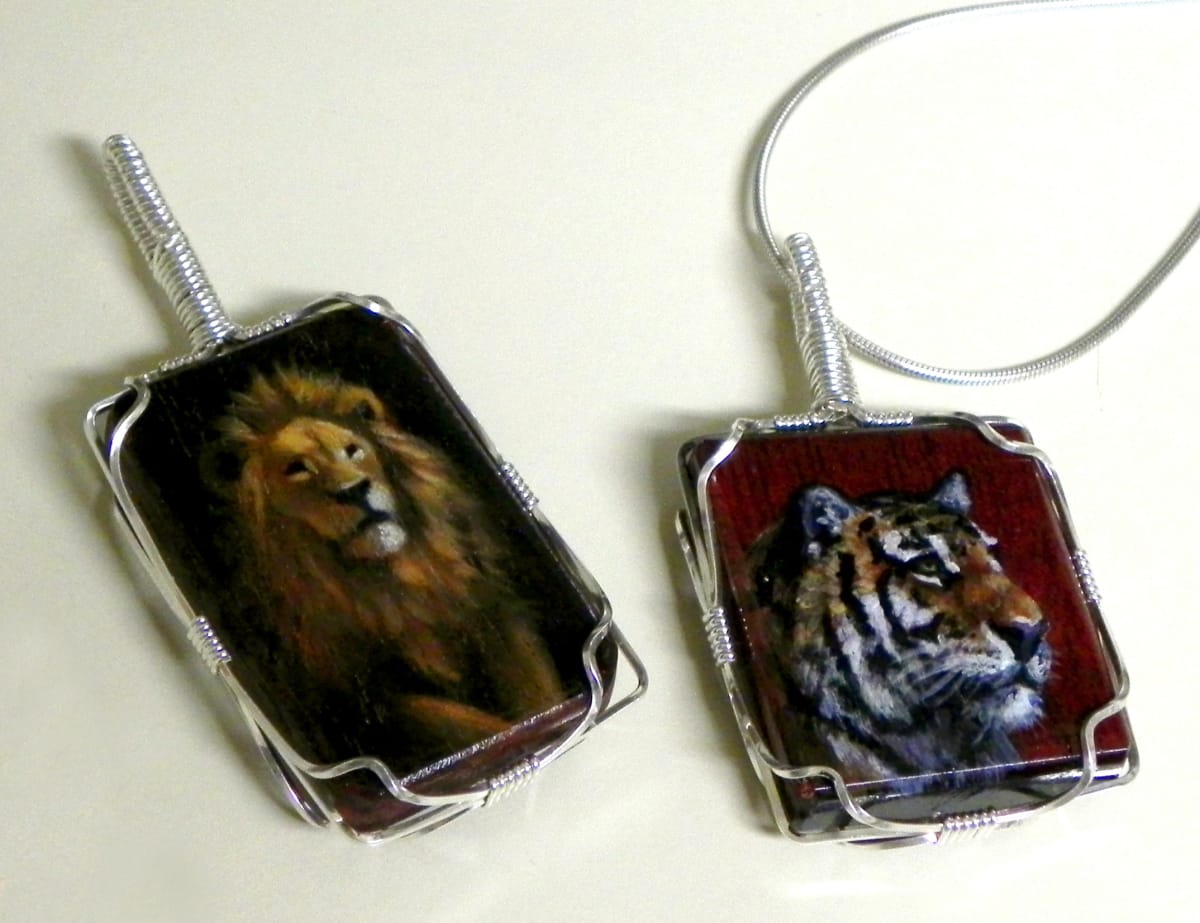 Lion Pendant SOLD by Linda Merchant Pearce 