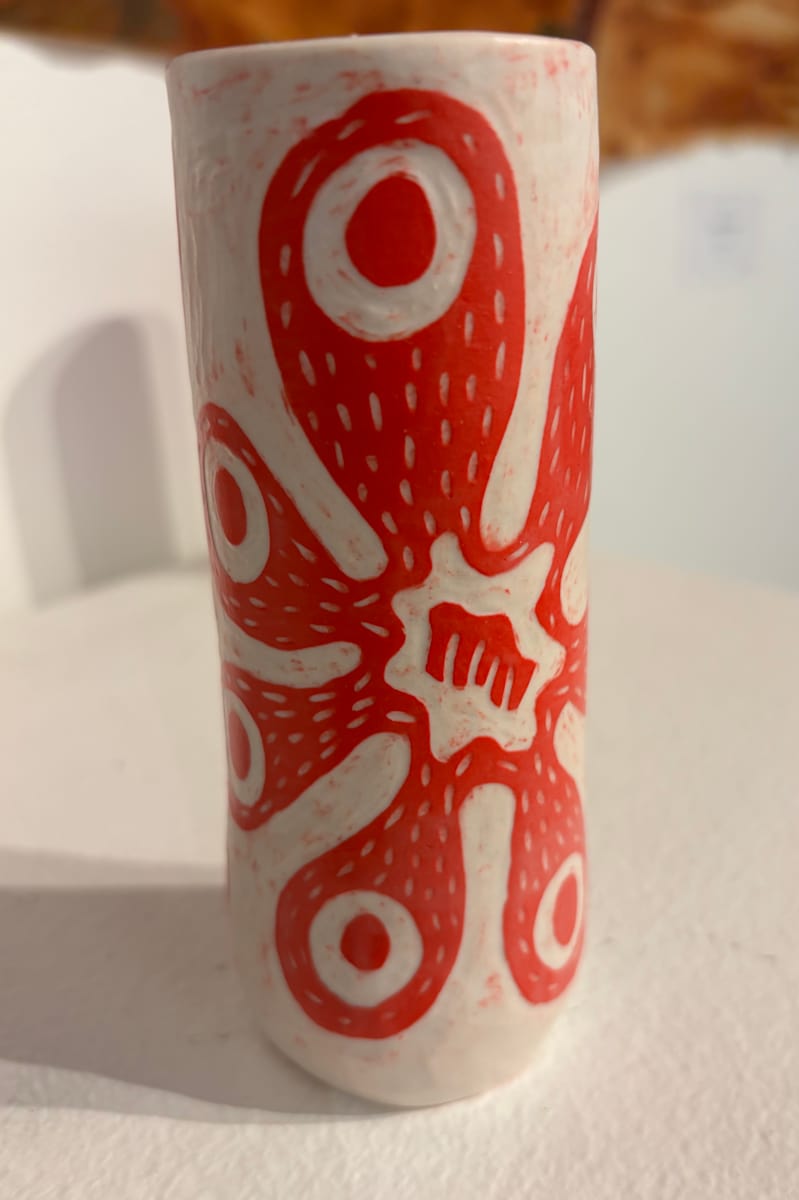 Ellen Hochberg:  VASE 3 by STEPHANIE HARGRAVE, Image 2.