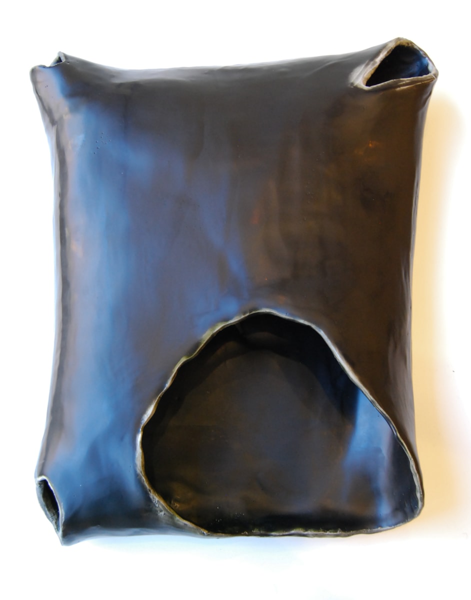 VENTER 23 by Stephanie Hargrave 