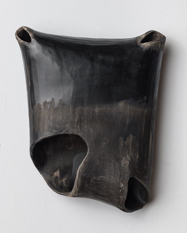 VENTER 2 by STEPHANIE HARGRAVE  Image: Photo Paul Takeuchi