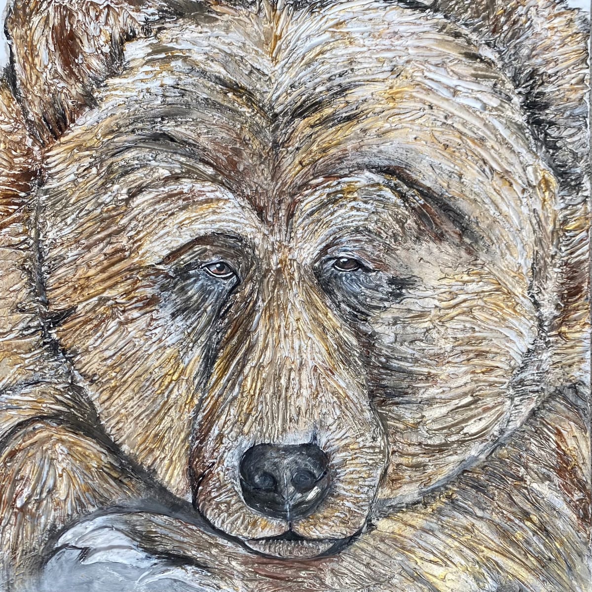 Sleepy Bear  Image: The grizzly bear, also known as the North American brown bear or simply grizzly, is a population or subspecies of the brown bear inhabiting North America. In addition to the mainland grizzly, other morphological forms of brown bear in North America are sometimes identified as grizzly bears. Wikipedia
Scientific name: Ursus arctos horribilis
Height: 3.3 ft. (Adult, At Shoulder)
Speed: 35 mph (Maximum, Running)
Lifespan: 20 – 25 years (In the wild)
Order: Carnivora
Family: Ursidae
Mass: 600 lbs (Inland area population), 290 – 440 lbs (Adult)