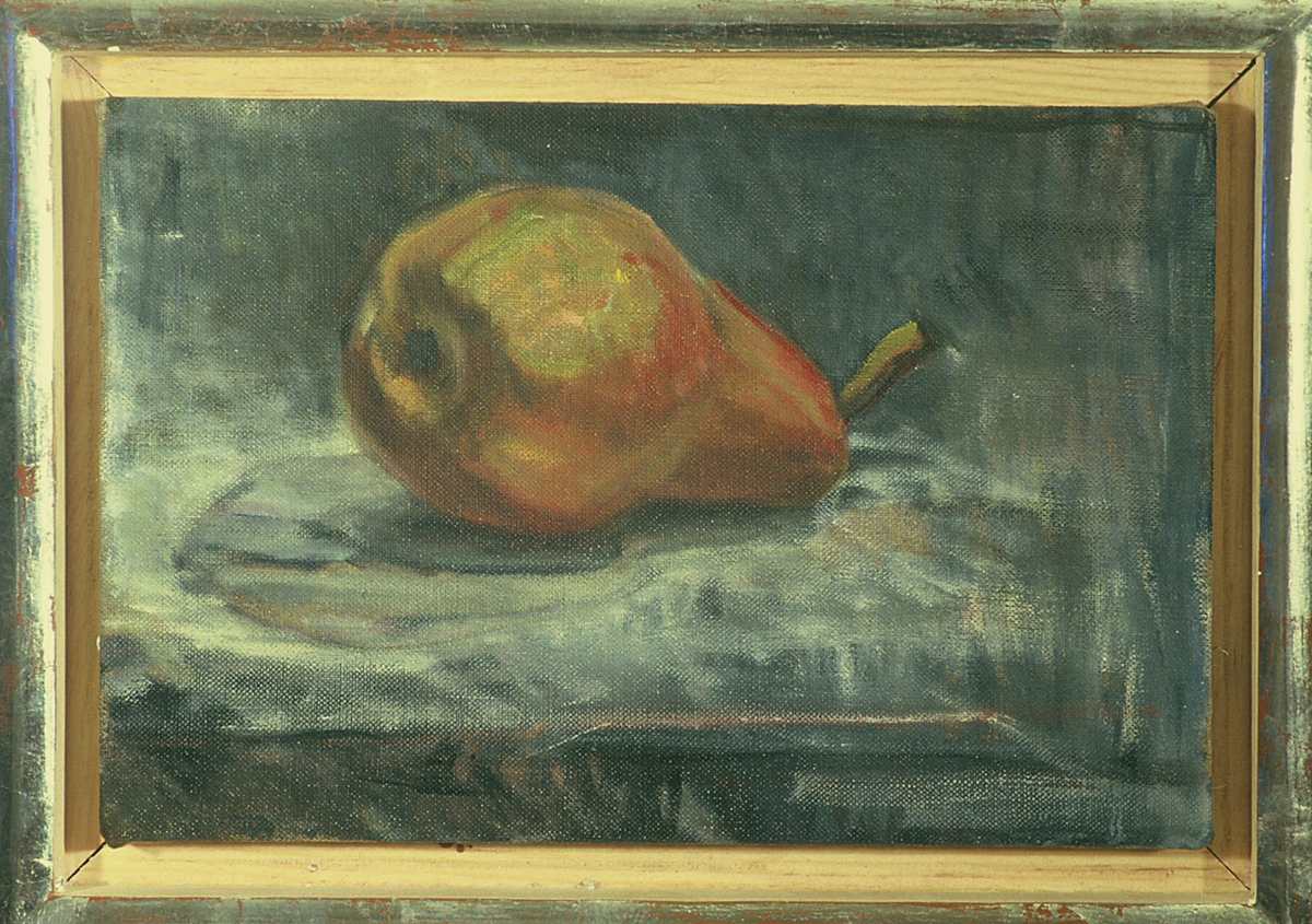PEAR 1 by Kenneth Showell 