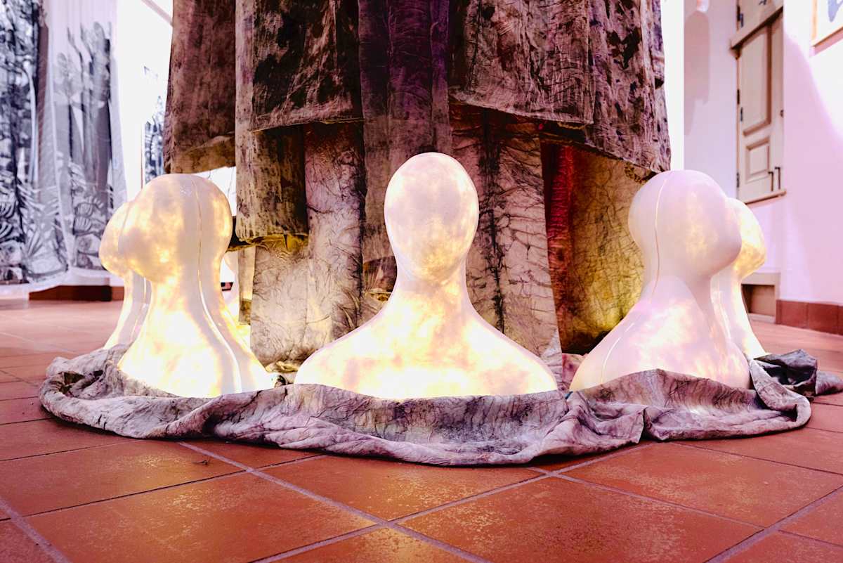Travesias / Crossings Exhibition - Grandmothers. Grandfathers. Ancestors by Imna Arroyo  Image: Iroko: The Grandmothers. The Grandparents. The Ancestors, 2023