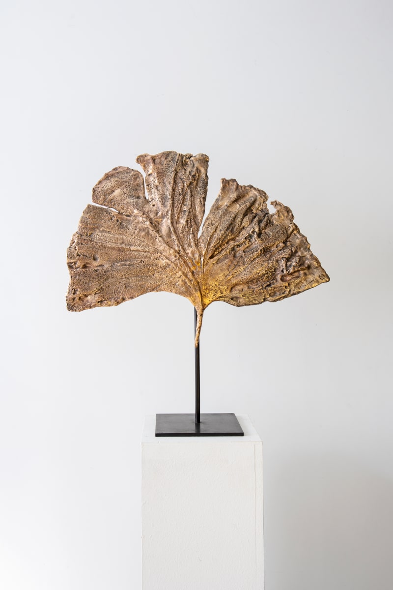 Grande feuille de Ginkgo (Gold) by Clotilde ANCARANI 