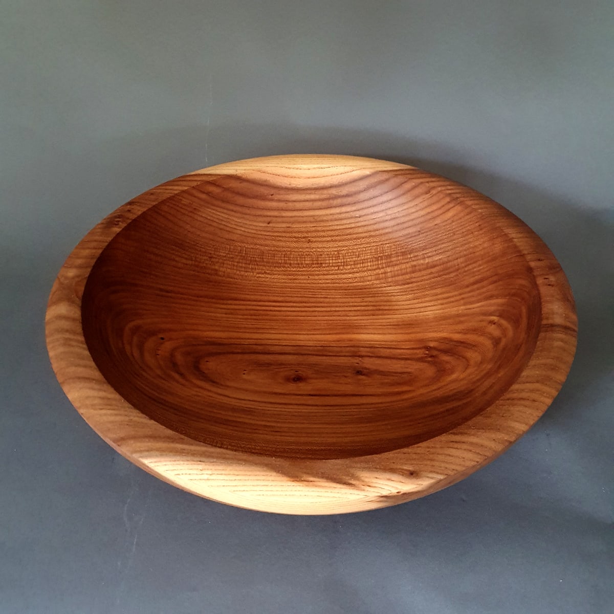 elm bowl 2021_4  Image: Large elm bowl