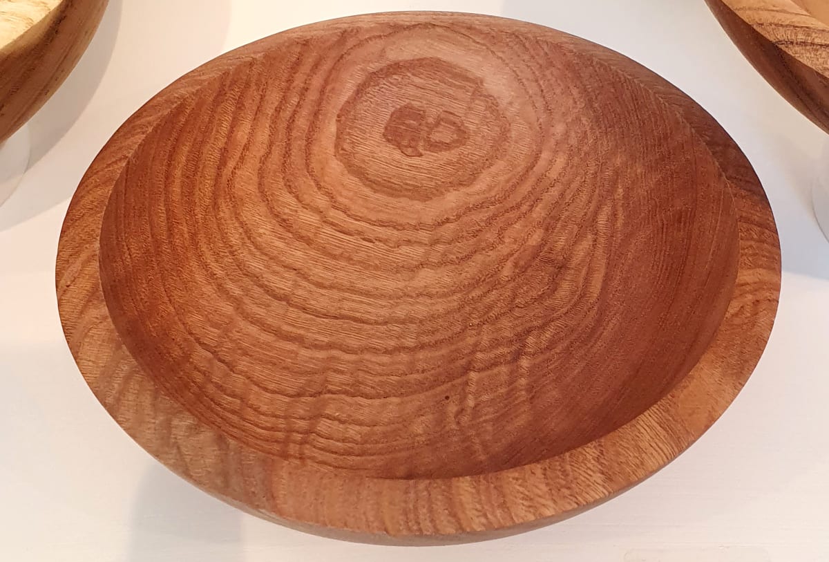 small chestnut bowl by Simon King 