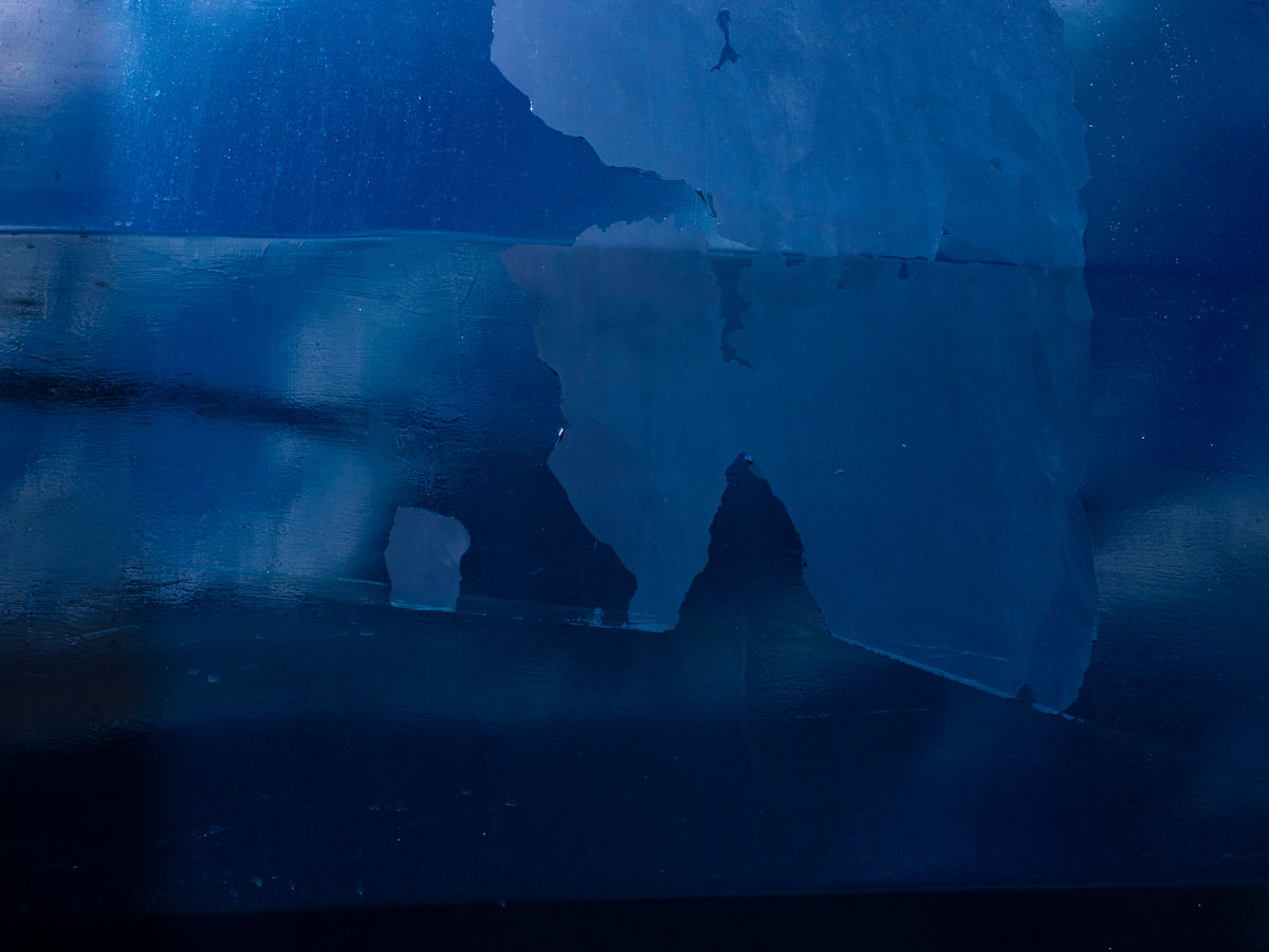The boat next door, Image 1.