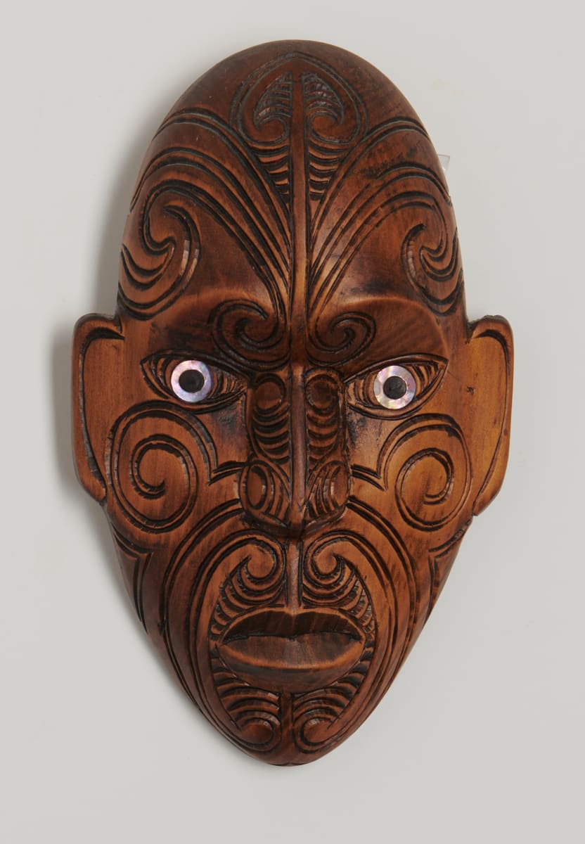 Maw マウ　原画 Maori Mask, New Zealand from the collection of MonteCedro