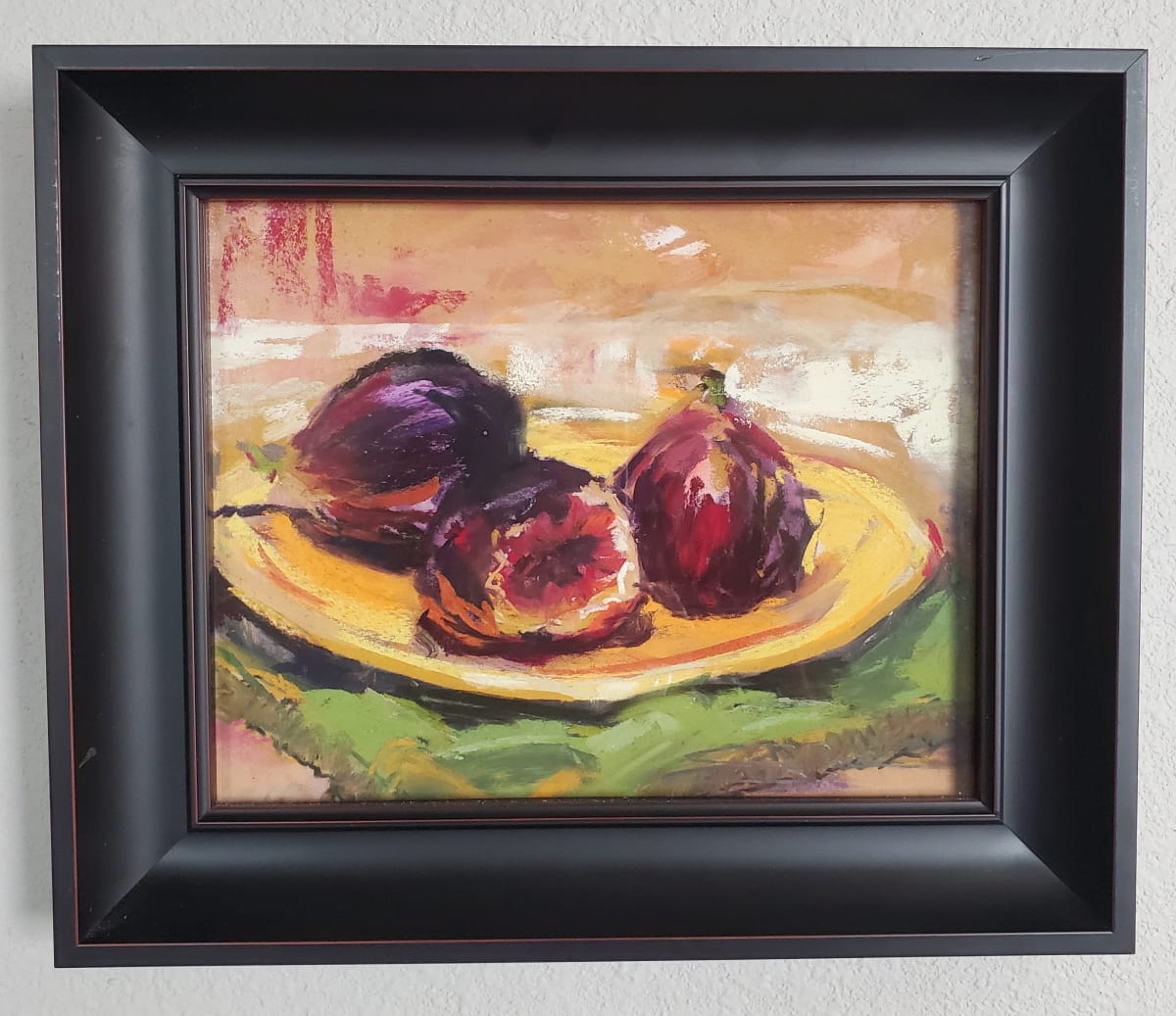 Figs in the Kitchen by Sue Rose  Image: Figs in the Kitchen, a pastel painting by Sue Rose