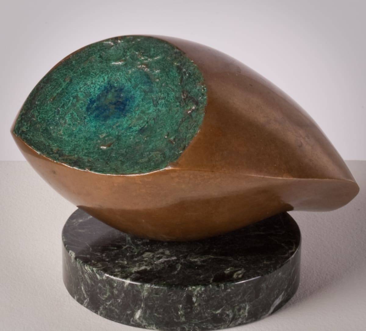 Sirius Facing Form by Ronald Dewey, Image 1.