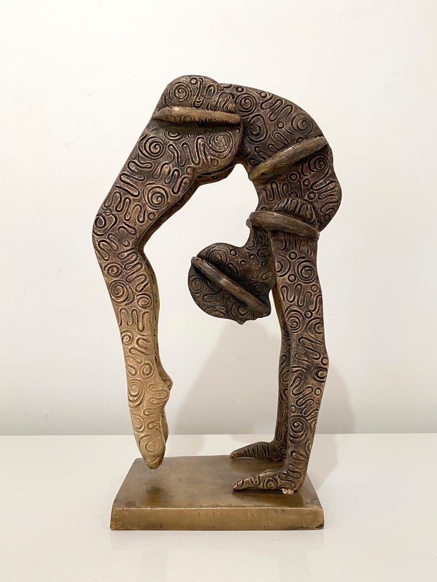 Back Bend by helena 