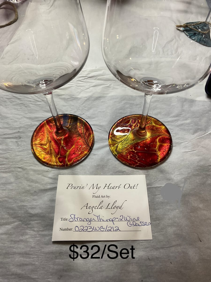 Stranger Things – 2 Wine Glasses by Pourin’ My Heart Out - Fluid Art by Angela Lloyd 