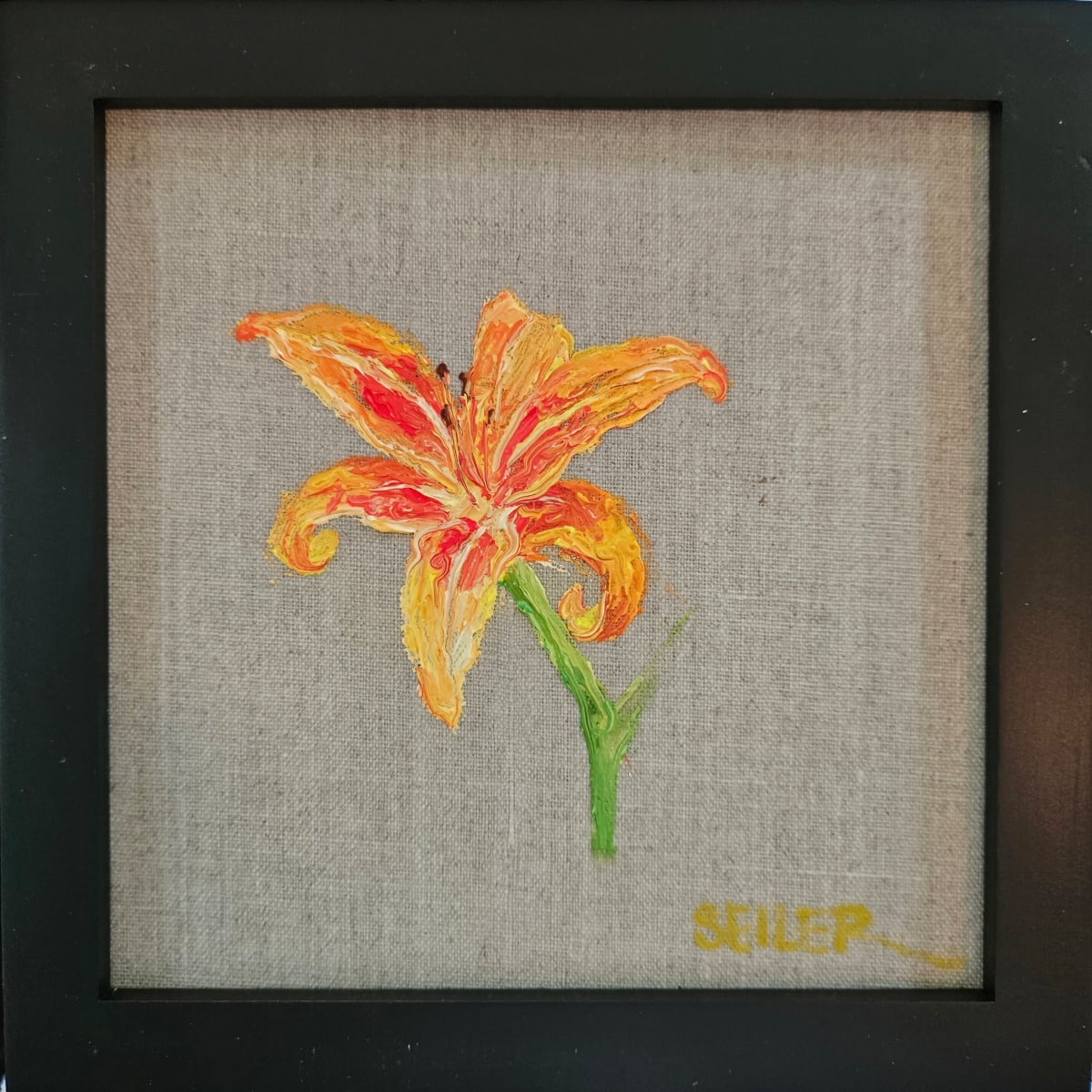 Simple Lilly by Jill Seiler  Image: Love the simple bloom on linen.  Very textural. Yummy
