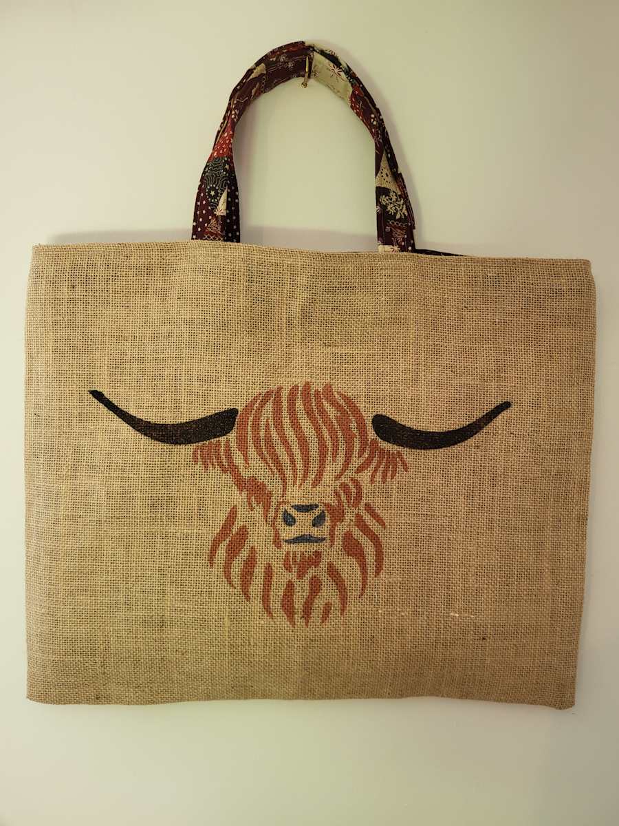 Highland Cow shopper by Alison Carrie  Image: Highland Cow shopper by Alison Carrie