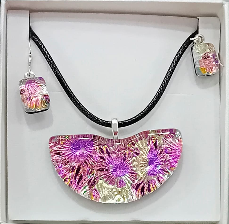 Dichroic glass variety pendant set - Pink by Inez Jenkins  Image: Dichroic glass variety pendant set - Pink by Inez Jenkins