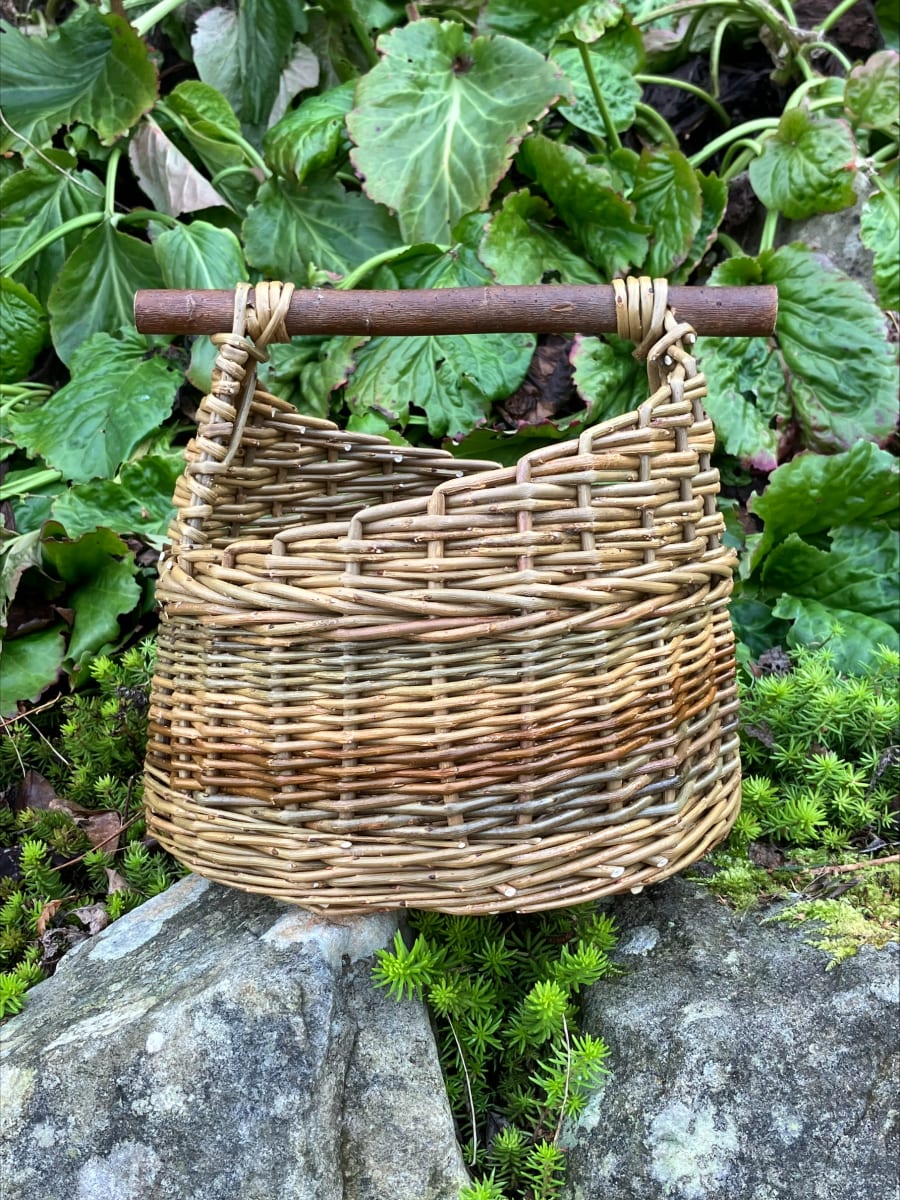 Small Asymmetric Basket by Rachel Kirk  Image: SMALL ASYMMETRIC BASKET by Rachel Kirk