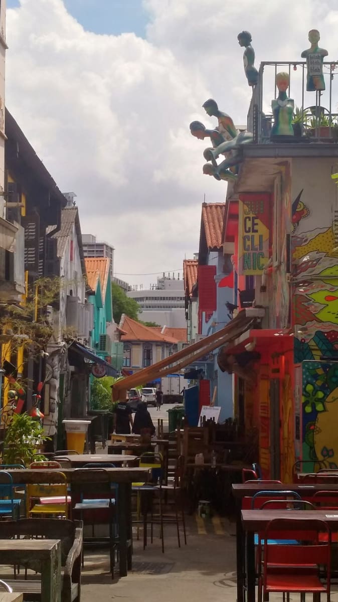 Meanwhile in Haji Lane by Photography 