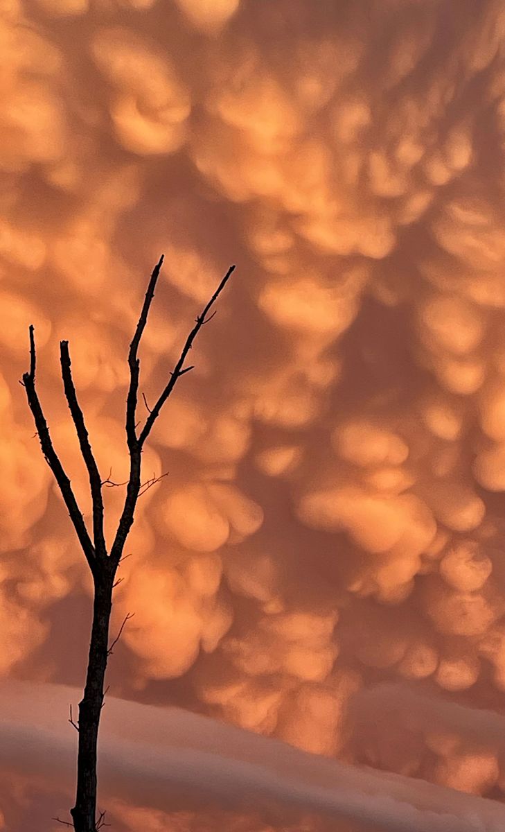 Mammatus Clouds by Alex Damevski 