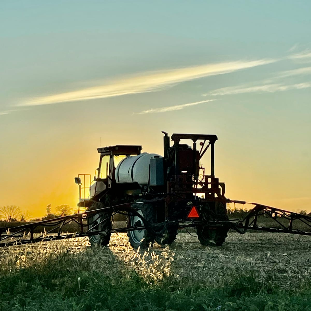 Sprayer by Alex Damevski 