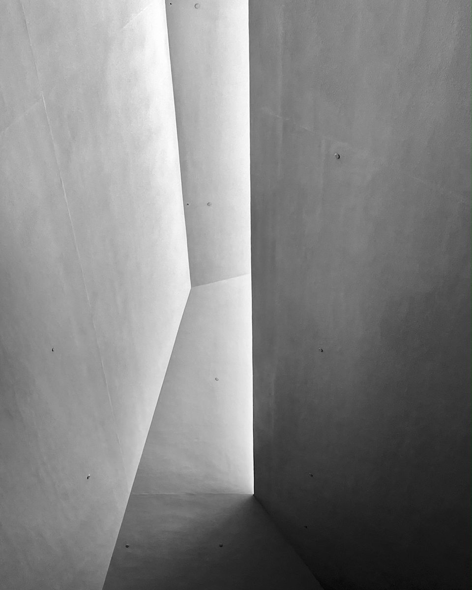 B&W Celling by Alex Damevski, Image 5.