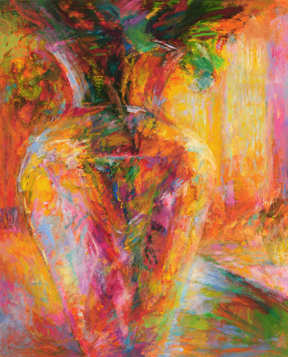 Vase in Morning Light / Vase à la lumière du matin by Lynda Bruce 