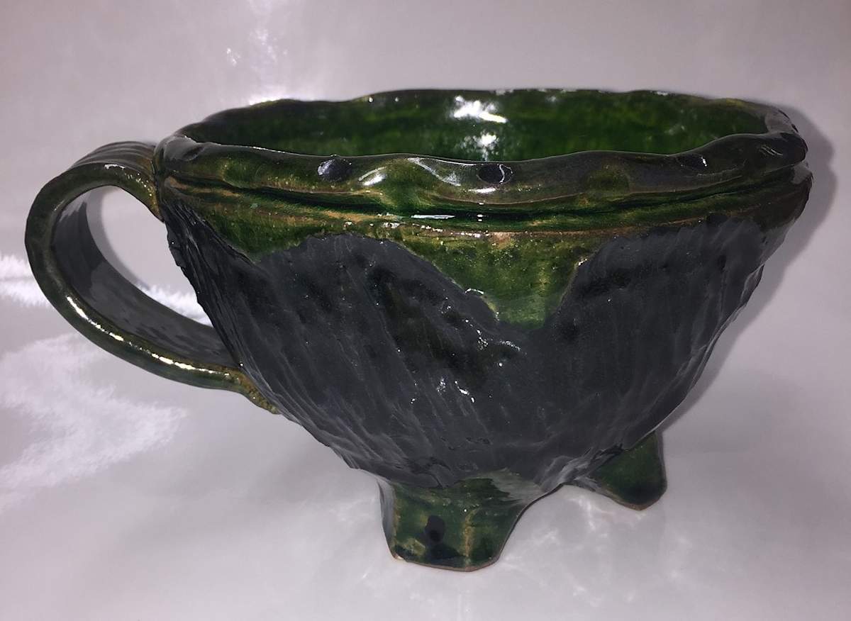 Ceramic unknown title #4 by Unknown Kishwaukee College student under the direction of José Avalos 